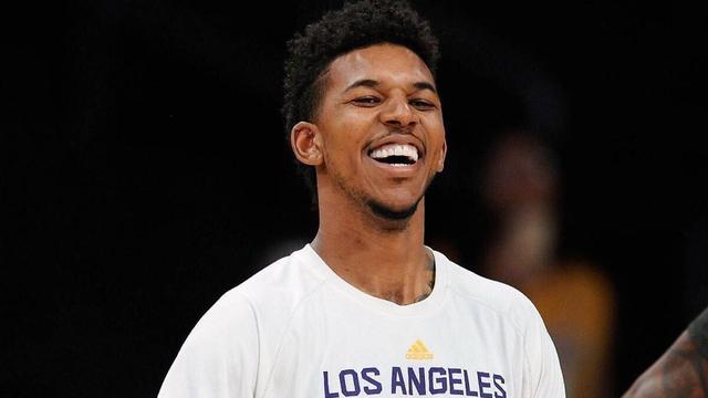 背后不只是 背后不只是