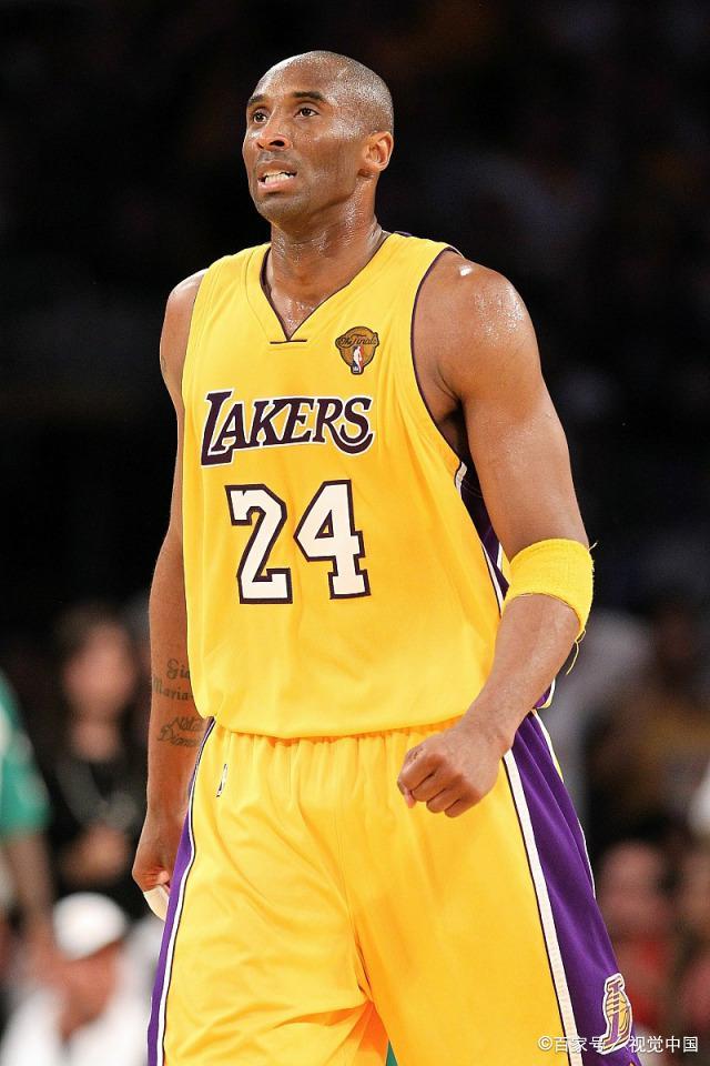 的一方倾斜 的一方倾斜